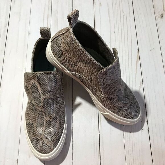 SeaVees SZ 8.5 slip on beige snake skin print shoes Huntington - Picture 5 of 9